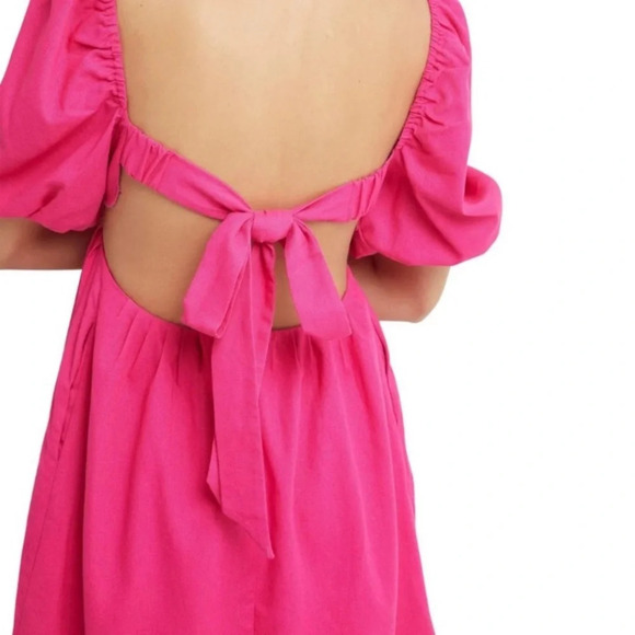 OPT April Scalloped Cutout Dress Barbie Hot‎ Pink Large NWT - Picture 5 of 10